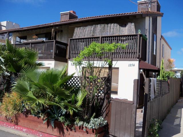 Detail Gallery Image 39 of 47 For 1250 1254 Parker Place, San Diego,  CA 92109 - – Beds | – Baths