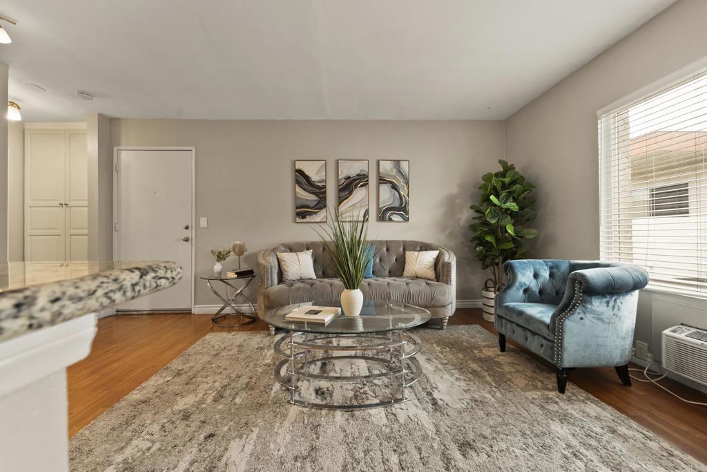 9528 Carroll Canyon Rd - photo 9