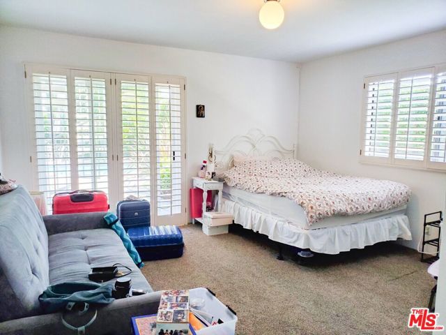 1643 5th Street, Manhattan Beach, California 90266, 4 Bedrooms Bedrooms, ,2 BathroomsBathrooms,Single Family Residence,For Sale,5th,24430795