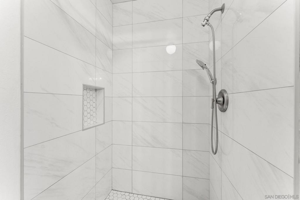 2134 Via Robles - photo 18