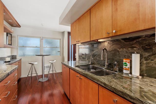 Detail Gallery Image 17 of 42 For 369 W I St, Encinitas,  CA 92024 - 2 Beds | 2/1 Baths