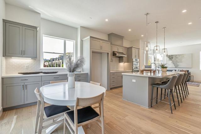 522 Lapis Court, San Ramon CA: https://media.crmls.org/mediaz/a7105ffe-1503-4c8b-8889-03c711a48374.jpg