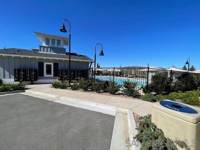 7711 Jasmine Ct., Santee CA: https://media.crmls.org/mediaz/a7118080-3168-43a2-988e-e6b73ee39f8d.jpg