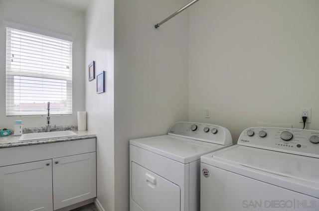 1249 12Th, Imperial Beach CA: https://media.crmls.org/mediaz/a71188e4-818e-4bca-90fa-d39dcacadbb6.jpg