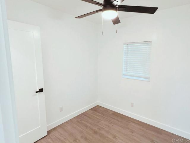 Detail Gallery Image 7 of 17 For 220 Southlook Ave, San Diego,  CA 92113 - 3 Beds | 2 Baths