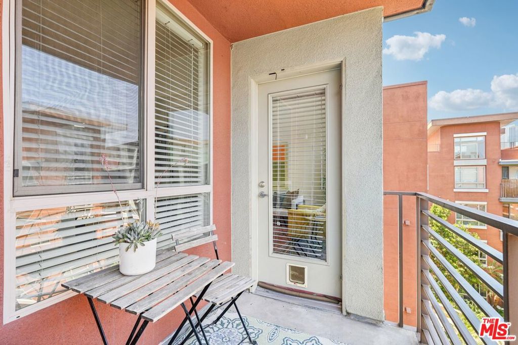 A7132D90 1Daa 4F6A 9Ae4 B9A09C291109 100 S Alameda Street #428, Los Angeles, Ca 90012 &Lt;Span Style='BackgroundColor:transparent;Padding:0Px;'&Gt; &Lt;Small&Gt; &Lt;I&Gt; &Lt;/I&Gt; &Lt;/Small&Gt;&Lt;/Span&Gt;