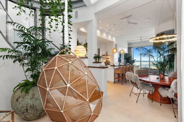 Detail Gallery Image 25 of 57 For 3709 Ocean Front Walk, San Diego,  CA 92109 - 3 Beds | 3/1 Baths