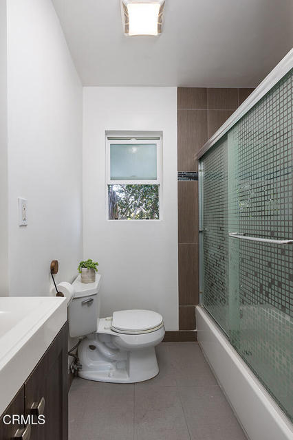 Detail Gallery Image 12 of 16 For 1827 Santa Ynez St #D,  Los Angeles,  CA 90026 - 1 Beds | 1 Baths