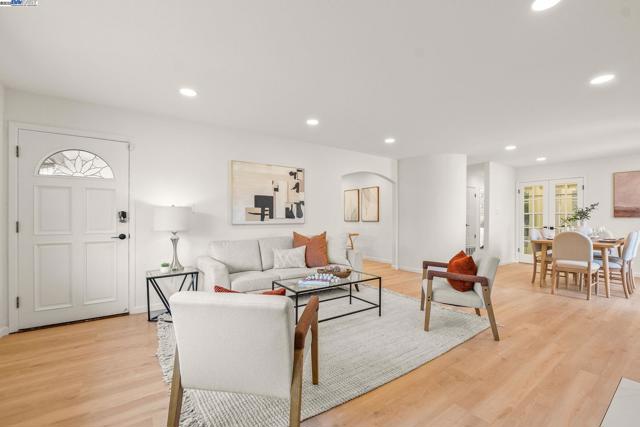 2561 Middlefield Ave, Fremont CA: https://media.crmls.org/mediaz/a7137dc7-3b28-4e4d-8350-4443362d6a5d.jpg
