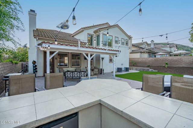 4260 Crabapple Court, Moorpark CA: https://media.crmls.org/mediaz/a71399ff-8933-41b0-abe8-f76b6c9359c3.jpg