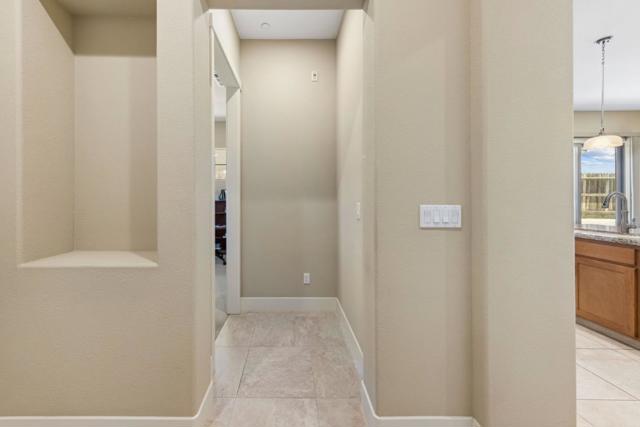 2011 Sage Drive, Hollister CA: https://media.crmls.org/mediaz/a7148768-2419-43b6-a6ae-2be26c1c11cd.jpg