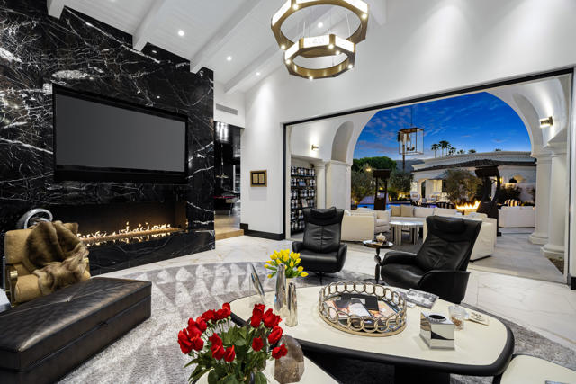 40440 Morningstar Road, Rancho Mirage CA: https://media.crmls.org/mediaz/a71538fe-c4c6-4edf-a7c4-86f1ecd22042.jpg