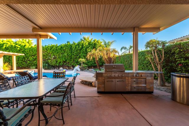 74075 W Petunia Place, Palm Desert, CA 92211