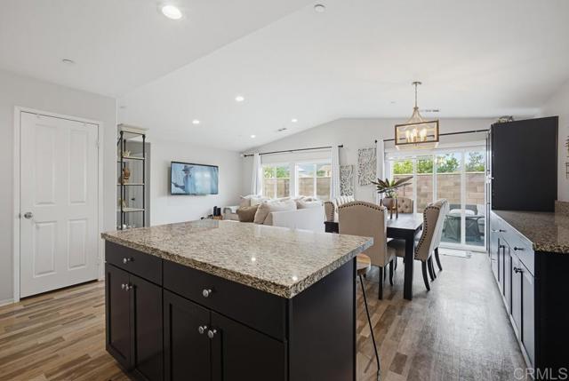 29425 Hazel Ln, Lake Elsinore, CA 92530 photo 17