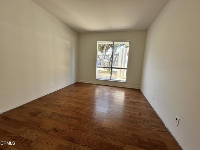 6368 Hunter Street, Ventura CA: https://media.crmls.org/mediaz/a716c45d-0972-49c2-a88e-db7fb791de46.jpg