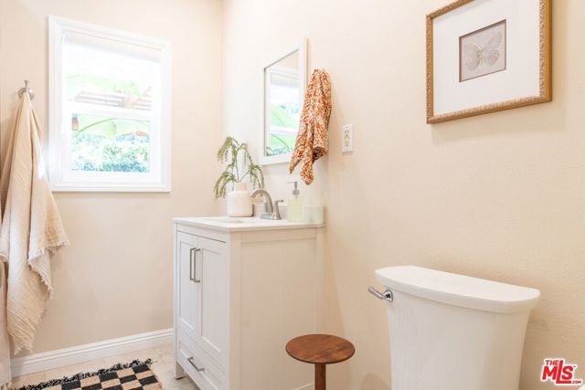 3 Bed Home for Sale in Los Angeles, California