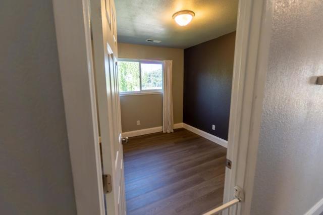15105 Charter Oak Boulevard, Salinas CA: https://media.crmls.org/mediaz/a717c976-1c93-43b6-adc8-1aea22efd883.jpg