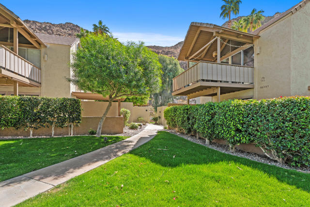 78205 Cortez Lane, Indian Wells CA: https://media.crmls.org/mediaz/a718e6d4-d721-4629-a30e-1865f17f63c4.jpg