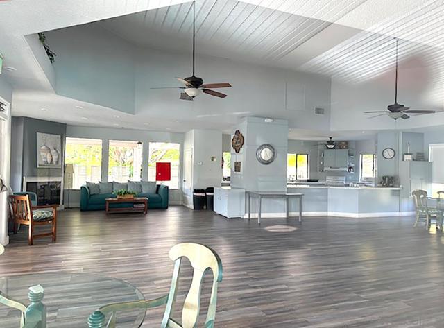 2010 W San Marcos Blvd, San Marcos CA: https://media.crmls.org/mediaz/a719968d-a539-4f84-9ee9-ce3465b5c69e.jpg