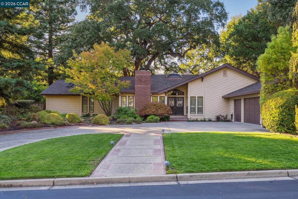 2165 Canyon Oak Ln