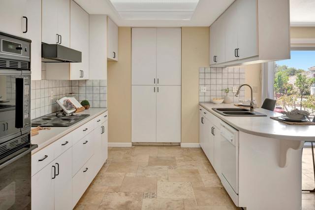 5623 JOCKEY WAY, Bonita CA: https://media.crmls.org/mediaz/a71ab939-ed6a-4a8f-8759-156ec48acfb0.jpg
