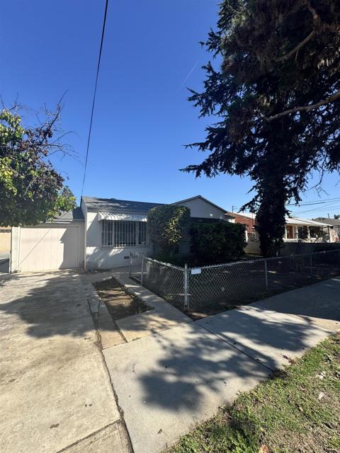 Detail Gallery Image 1 of 1 For 535 D St, Chula Vista,  CA 91910 - 2 Beds | 1 Baths