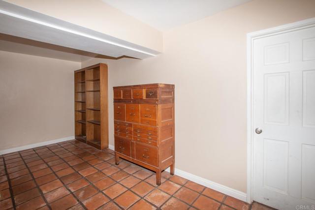 Detail Gallery Image 29 of 60 For 1330 Sugarbush Dr, Vista,  CA 92084 - 4 Beds | 3 Baths