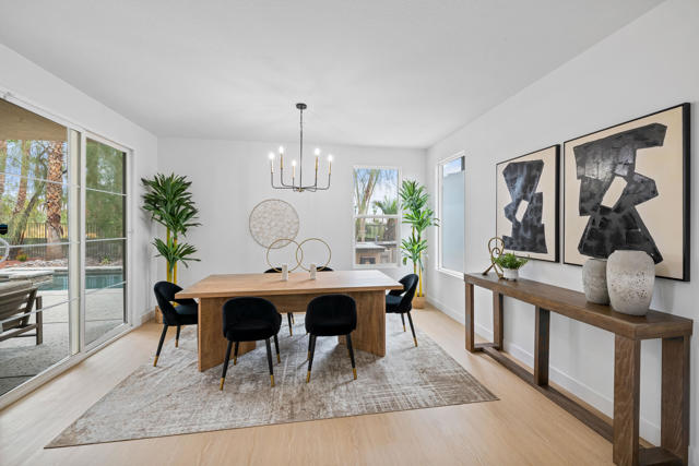 4315 Vantage Lane, Palm Springs CA: https://media.crmls.org/mediaz/a71c7182-1594-4a54-8c98-9333cab75d5e.jpg
