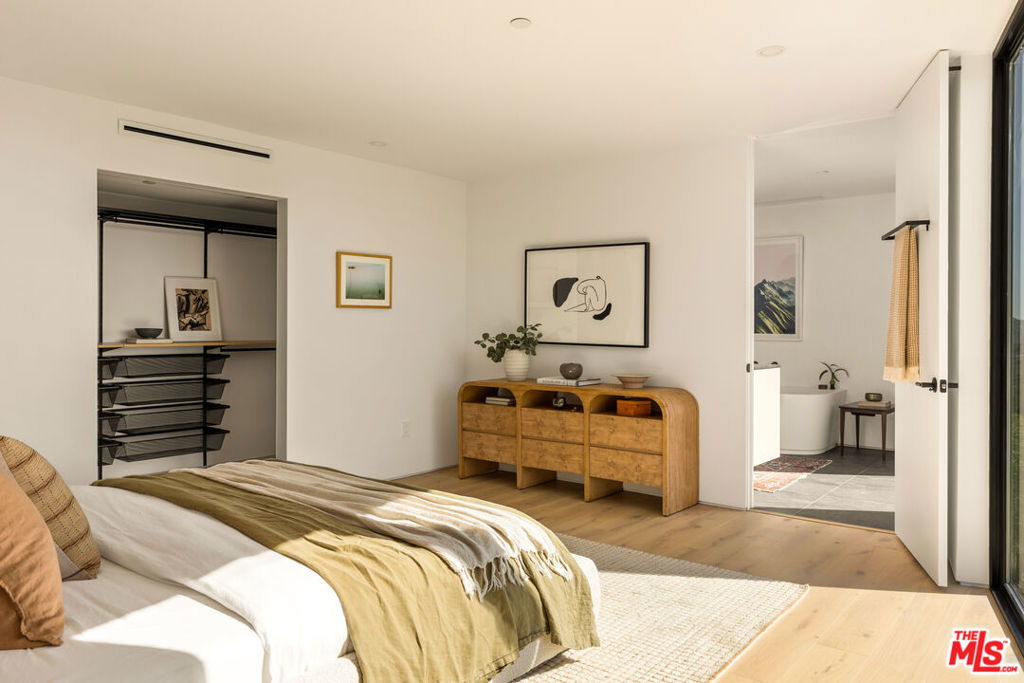 MLS #26859917 image #19