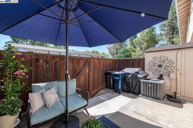3732 Carrigan Cmn, Livermore CA: https://media.crmls.org/mediaz/a71d9bdc-71f4-4bc5-b8fb-db165fc607e7.jpg