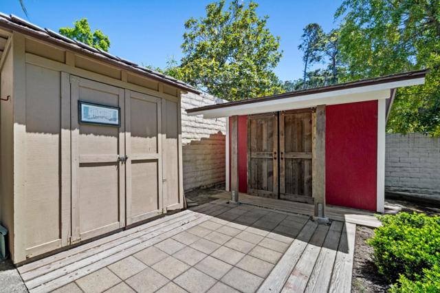 111 Littlefield Road, Monterey CA: https://media.crmls.org/mediaz/a71e1ebd-cef9-43eb-839c-39e137dbb3c0.jpg