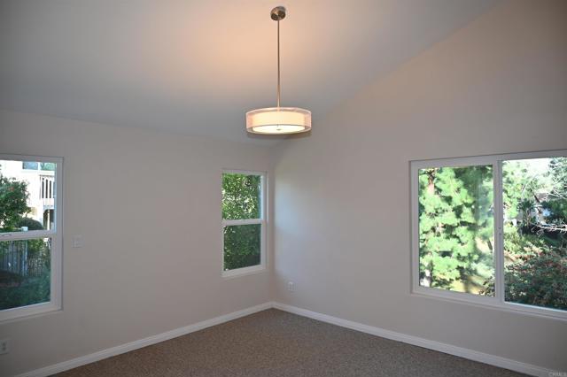 Detail Gallery Image 8 of 15 For 6706 Xana Way, Carlsbad,  CA 92009 - 4 Beds | 2/1 Baths