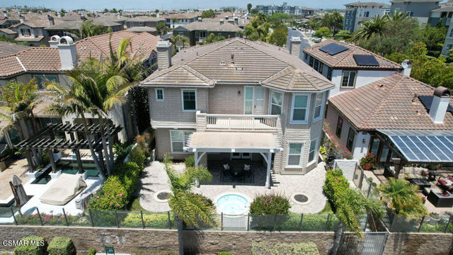 4014 Caribbean Street, Oxnard CA: https://media.crmls.org/mediaz/a71f45ca-de07-4b1b-b9b8-b634f0d98f2b.jpg