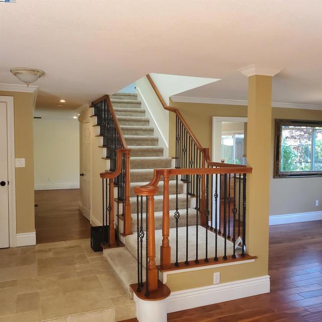 1626 Harlan Dr, Danville CA: https://media.crmls.org/mediaz/a71f4fae-56c9-4bf0-8d84-2d686162203e.jpg