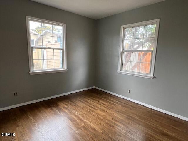 2456 Katherine Avenue, Ventura CA: https://media.crmls.org/mediaz/a71fef86-3d78-4070-adba-d15a9887d51a.jpg