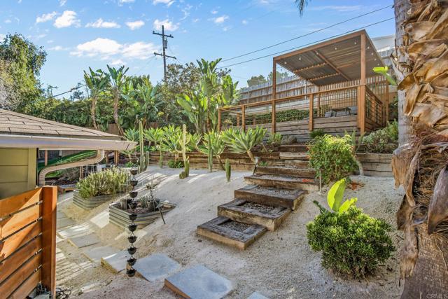 Detail Gallery Image 31 of 71 For 4444 Beverly Dr, La Mesa,  CA 91941 - 4 Beds | 3 Baths