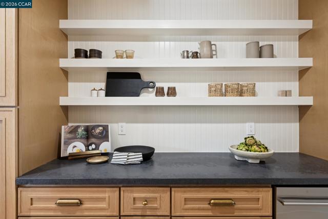 Image 17 of 60 For 3085 Avellano Drive