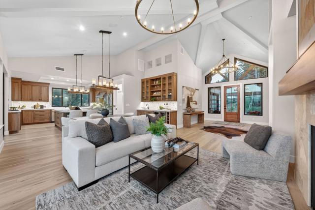 230 Fern Rock Way, Boulder Creek CA: https://media.crmls.org/mediaz/a720b768-020f-446c-b8a5-f2c7ae7ff921.jpg