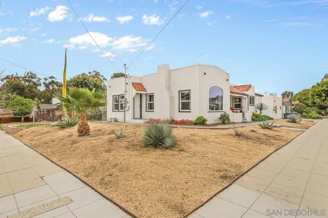 3195 Juniper St, San Diego CA: https://media.crmls.org/mediaz/a722ac09-c604-4f67-8f5e-d640fc680d07.jpg