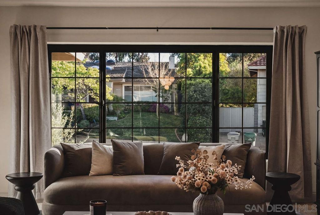 8390 Cliffridge - photo 12