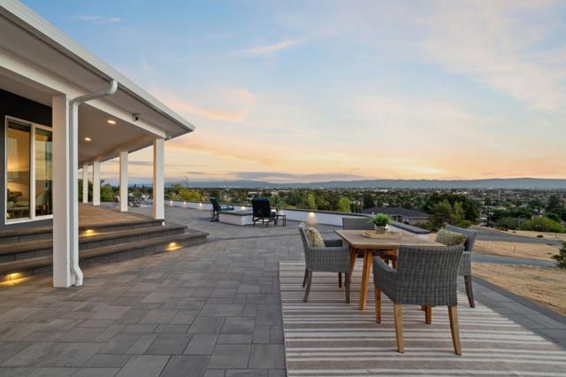 640 Evans Road, Milpitas CA: https://media.crmls.org/mediaz/a7248c92-485f-4ae4-98d1-17efc8065f2a.jpg