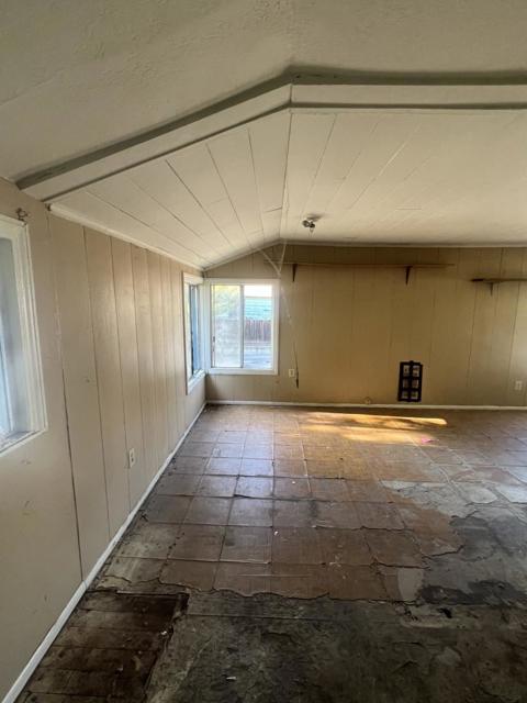 207 Grandview Street, Santa Cruz CA: https://media.crmls.org/mediaz/a724cec9-4697-47bb-ad33-96e72541918c.jpg