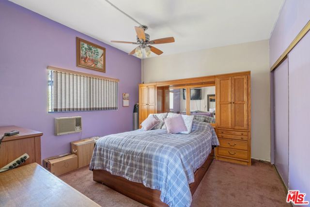 2160 Lake Shore Avenue, Los Angeles CA: https://media.crmls.org/mediaz/a724e11b-0763-4100-b202-357a8e48057f.jpg