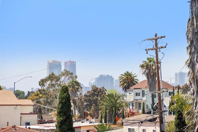 529 Olivewood Ter, San Diego CA: https://media.crmls.org/mediaz/a7250ab0-b698-4e88-bec5-ebf1322872a8.jpg