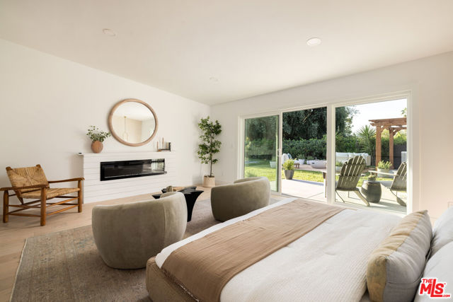24211 Caris Street, Woodland Hills CA: https://media.crmls.org/mediaz/a725a396-9066-4895-80bd-0c2fad675205.jpg