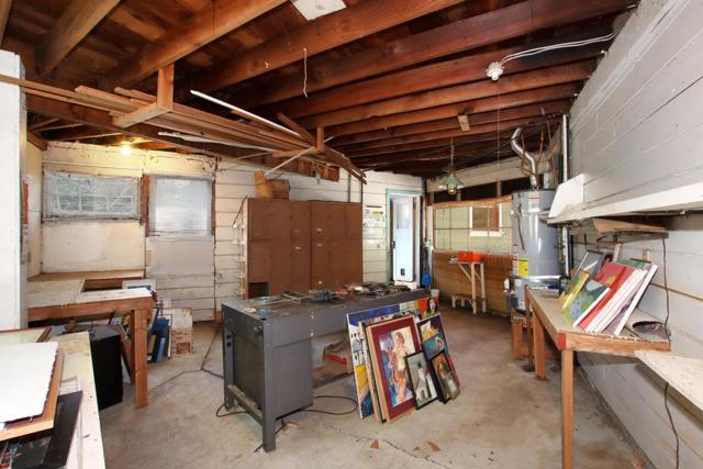 324 Laurel Drive, Felton CA: https://media.crmls.org/mediaz/a7261211-fe6d-440e-bd5b-3ccc5dbb84d6.jpg