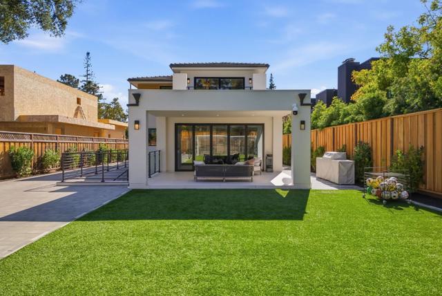 543 Tennyson Avenue, Palo Alto CA: https://media.crmls.org/mediaz/a72699ec-a1a3-4cb9-b697-e131860d48dc.jpg