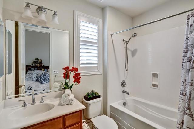 1701 TRAMONTI Drive, Dublin CA: https://media.crmls.org/mediaz/a726a785-fc7b-4abd-be7f-46100fd16696.jpg