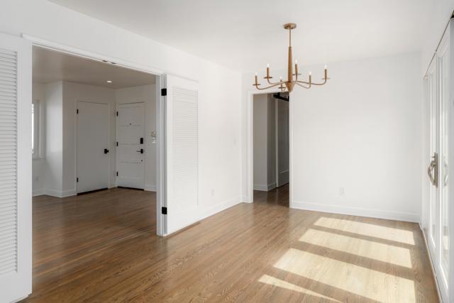 Detail Gallery Image 14 of 39 For 6653 Aranda Ave, La Jolla,  CA 92037 - 3 Beds | 2/1 Baths