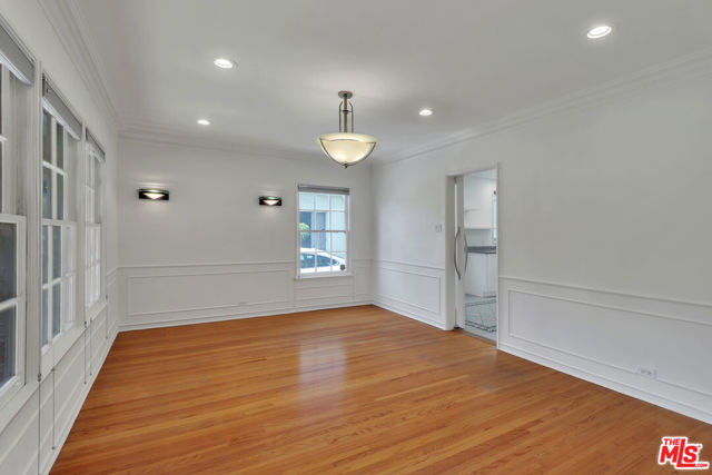1107 Alfred, Los Angeles CA: https://media.crmls.org/mediaz/a727a193-518a-4656-beab-073ea8c02963.jpg